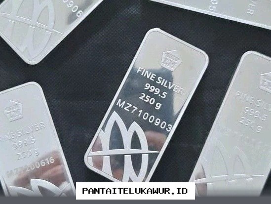 Harga Emas Antam Stagnan dan Perak Antam Anjlok, Ini Analisis Ekonomi Sepekan Ini