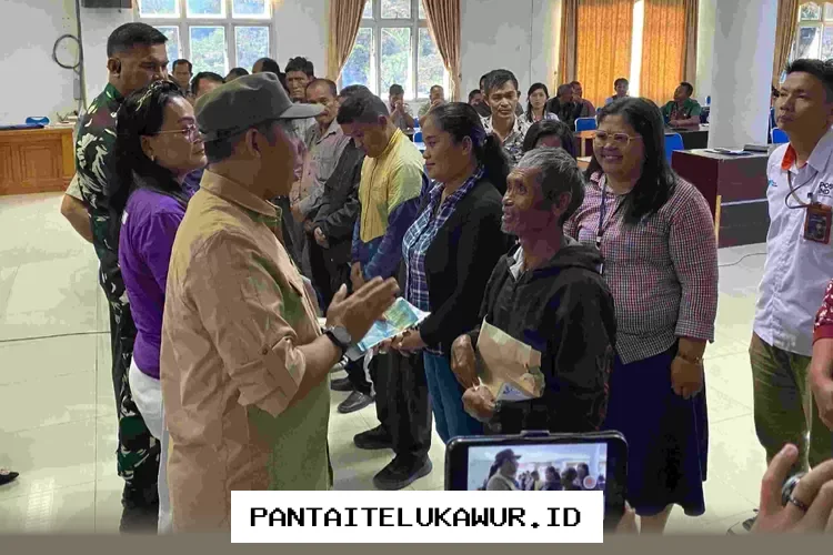 Pemerintah Fokus Salurkan Bansos 2026 Beras 20 Kg dan Minyak Goreng 4 Liter ke Wilayah Prioritas
