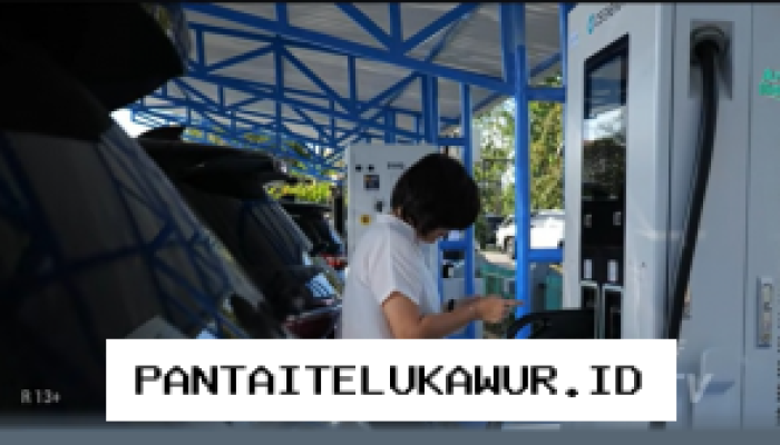 PLN Pastikan Kesiapan SPKLU di Rute Mudik Surabaya-Bali Menjelang Liburan Tahun Baru