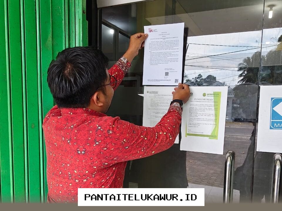 Otoritas Jasa Keuangan Mengakhiri Izin Operasional BPR Pembangunan Nagari di Wilayah Sumatra Barat