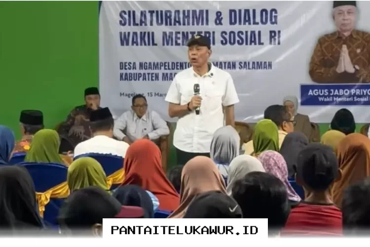 Wamensos Agus Jabo Priyono Gelar Silaturahmi dan Salurkan Bansos Sembako di Desa Ngampeldento Menjelang Lebaran 2026 untuk Warga Magelang
