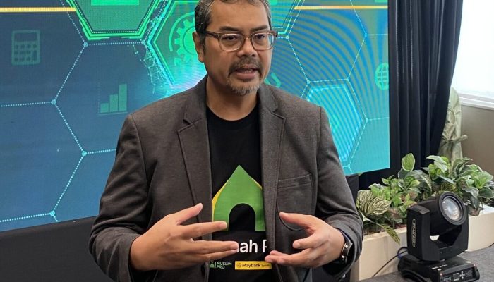 Maybank dan Muslim Pro Hadirkan Amanah Pro untuk Bidik DPK dari Ekosistem Digital Syariah