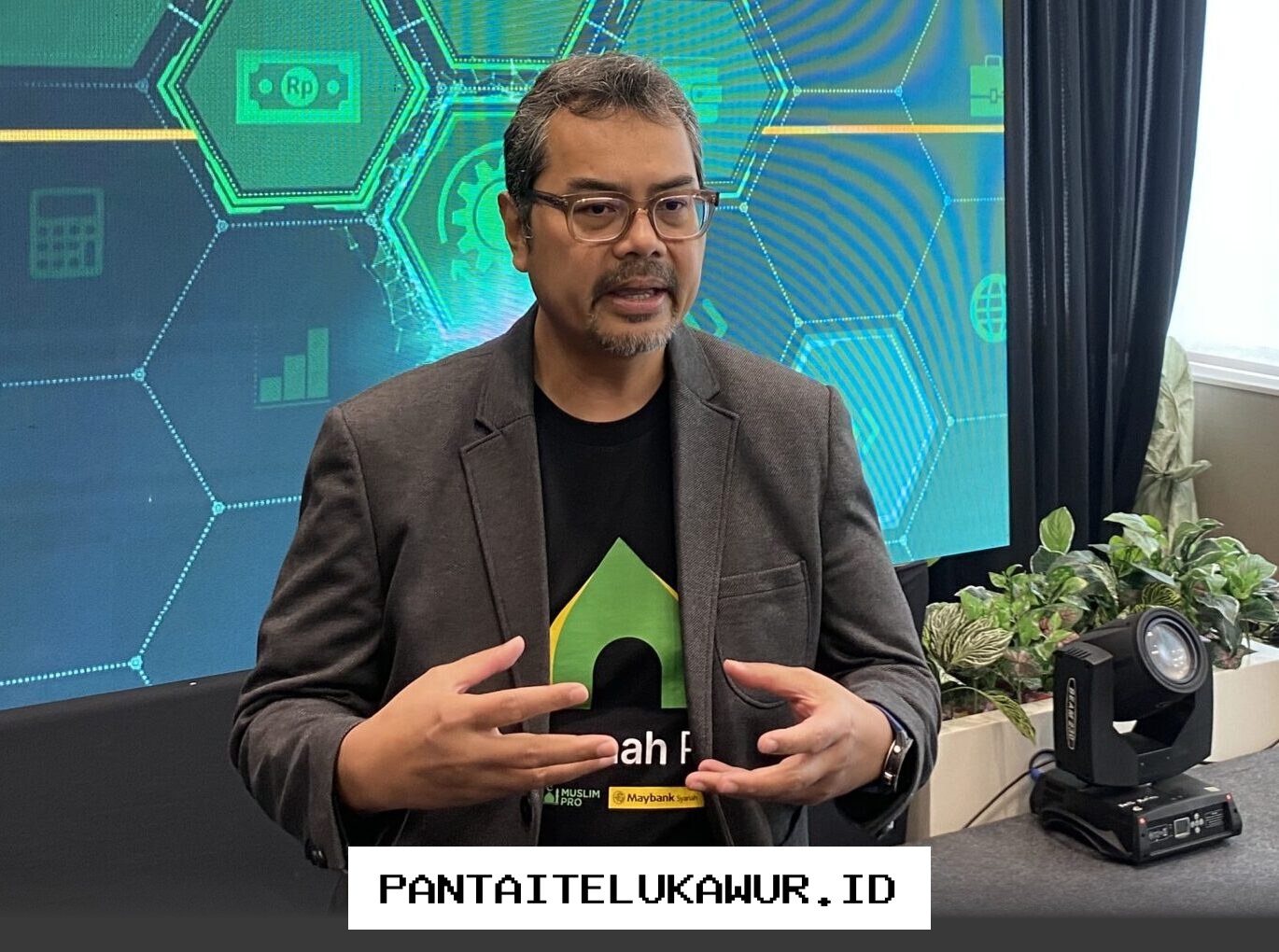 Maybank dan Muslim Pro Hadirkan Amanah Pro untuk Bidik DPK dari Ekosistem Digital Syariah