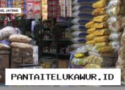 Keterbatasan Stok Minyak Goreng di Pasar Karangayu Semarang Picu Lonjakan Harga Bahan Pokok Lainnya