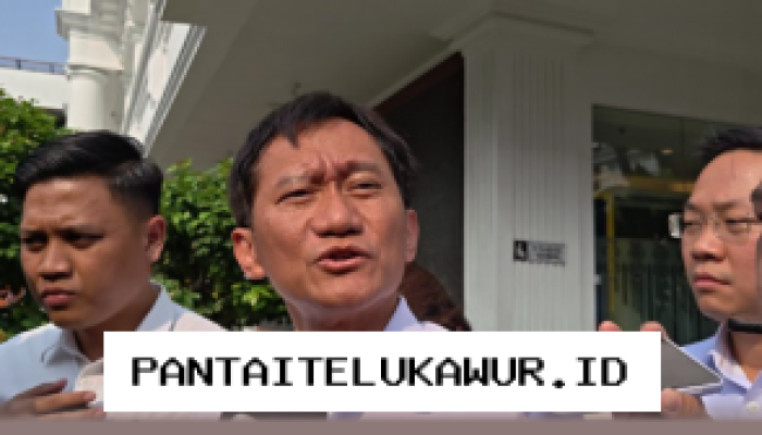 Presiden Perintahkan PT KAI untuk Segera Lakukan Renovasi pada Stasiun Gambir